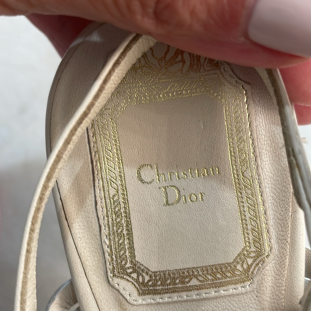 Dior Leather Cream Heeled - Picture 9 of 10
